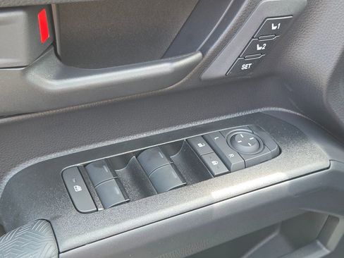 New 2026 Toyota 4Runner TRD Off-Road Premium AWD/4WD image 36