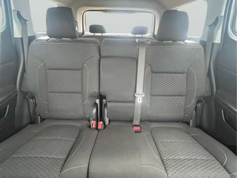 Used 2017 GMC Acadia SLE FWD image 12