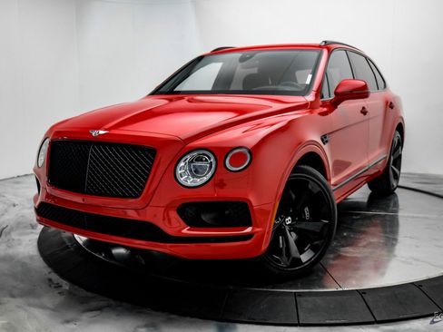 Used 2019 Bentley Bentayga image 3