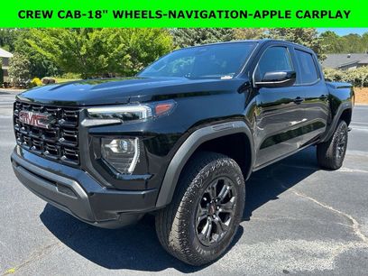 Used 2024 GMC Canyon Elevation