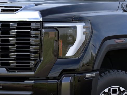 New 2026 GMC Sierra 3500 Denali Ultimate image 11