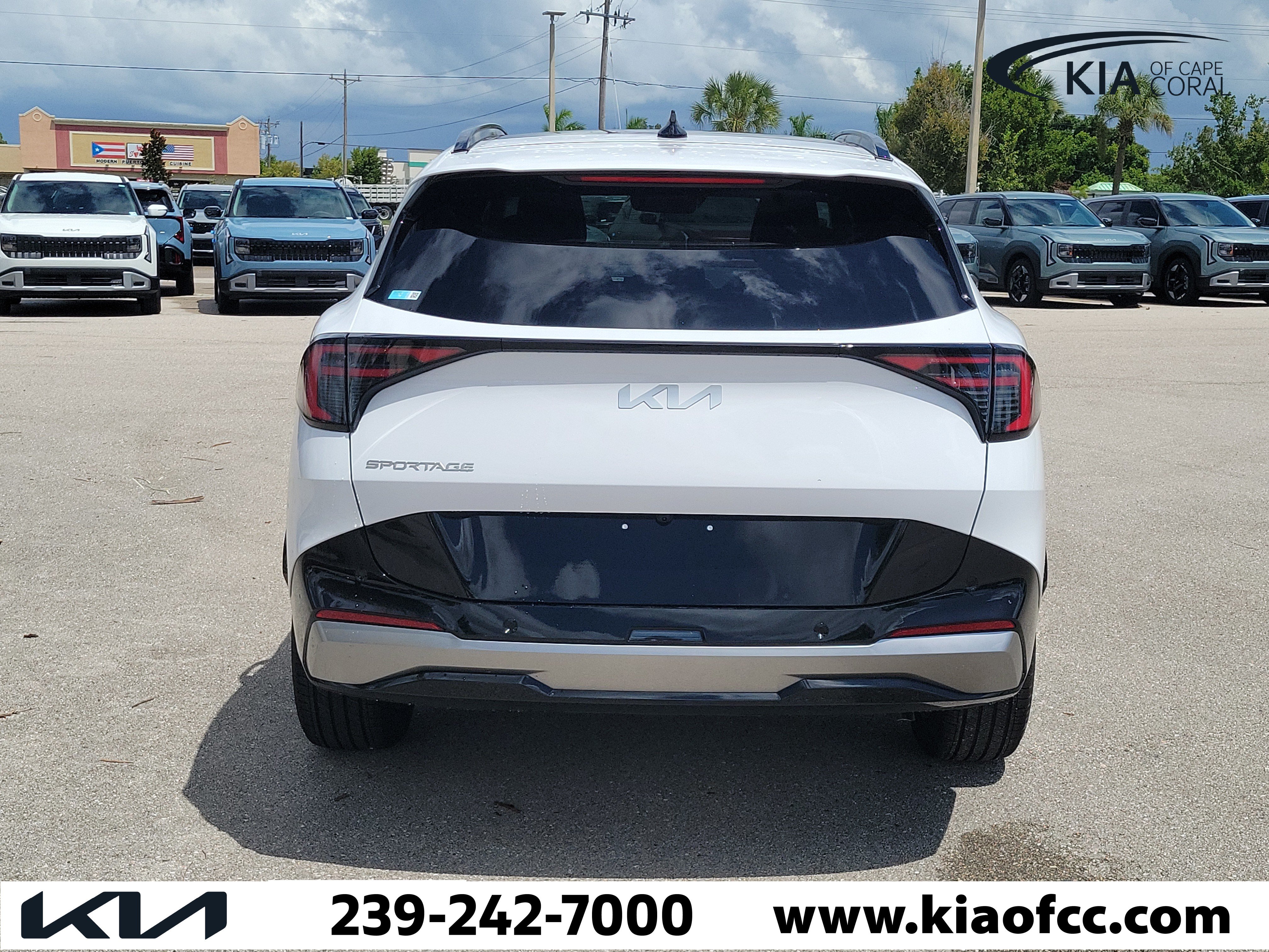 New 2026 Kia Sportage SX FWD image 5