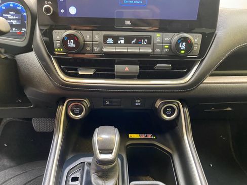 Used 2025 Toyota Grand Highlander FWD image 43