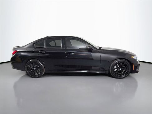 New 2026 BMW 330i Sedan w/ M Sport Package RWD image 4