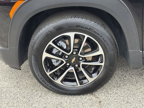 Used 2025 Chevrolet TrailBlazer LT image 30