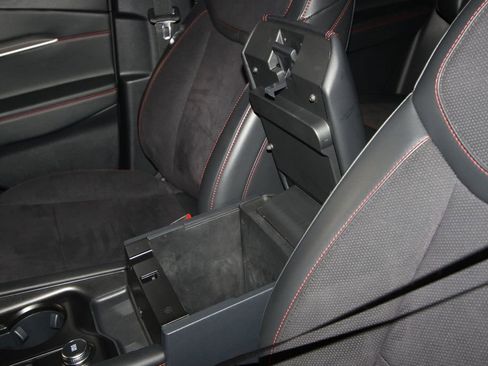 Used 2025 Ford Explorer ST image 23