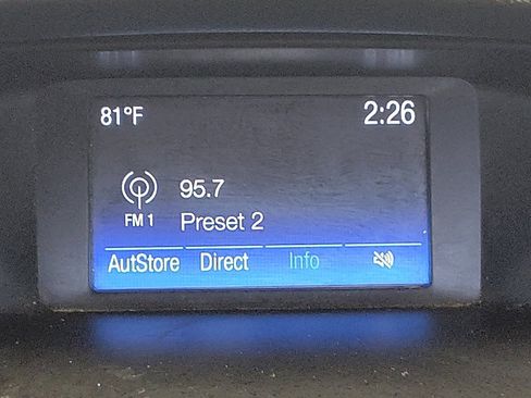 Used 2017 Ford Focus SE FWD image 25