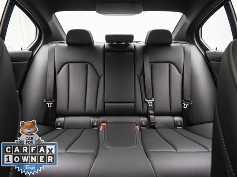 Used 2025 BMW 330i xDrive Sedan image 18