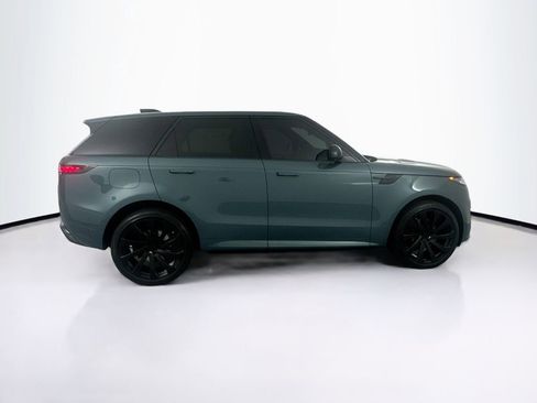 Used 2024 Land Rover Range Rover Sport Dynamic SE AWD/4WD image 4