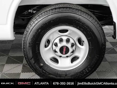 New 2025 GMC Savana 2500 w/ Driver Convenience Package image 29