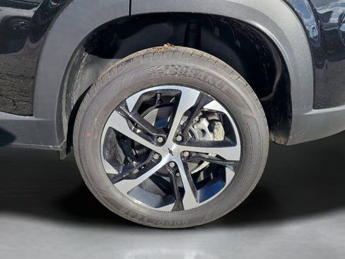 New 2026 Chevrolet Trax RS image 8