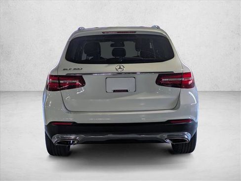 Used 2019 Mercedes-Benz GLC 300 image 6
