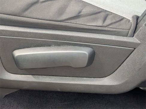 Used 2024 RAM 1500 Classic SLT image 23