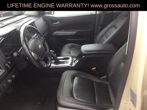 Used 2022 Chevrolet Colorado ZR2 AWD/4WD image 19