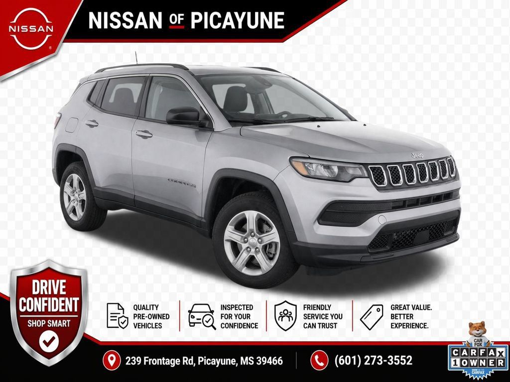 Used 2023 Jeep Compass Sport AWD/4WD image 3