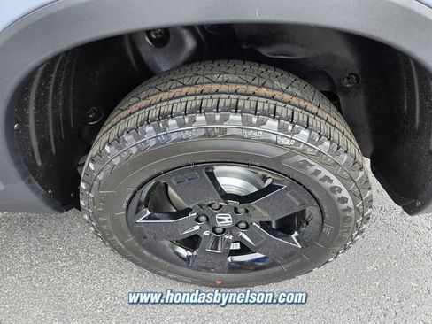 New 2026 Honda Ridgeline Black Edition image 9