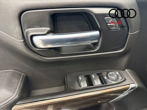 Used 2020 Chevrolet Silverado 1500 LT Trail Boss w/ Midnight Edition image 29