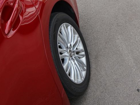 Used 2015 Lexus ES 350 w/ Luxury Package FWD image 33