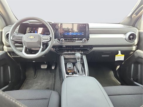 New 2025 Chevrolet Colorado LT w/ LPO, Pro Essentials Package image 13