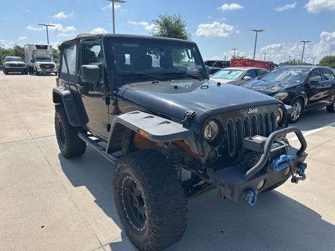 Used 2014 Jeep Wrangler Sport AWD/4WD image 2