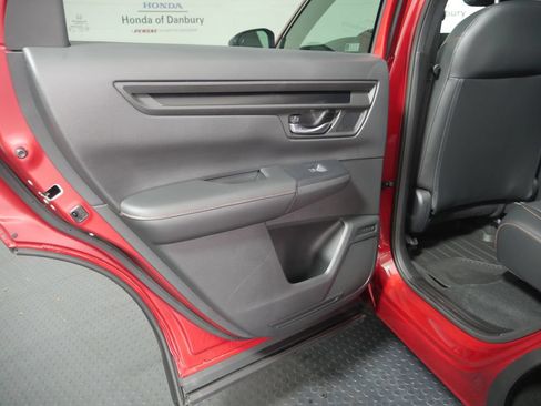 Used 2024 Honda CR-V Sport-L image 12