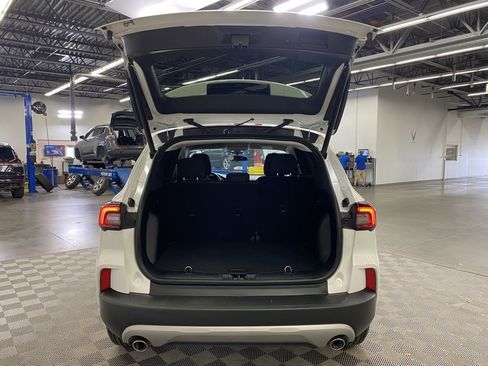 Used 2023 Ford Escape Active image 8