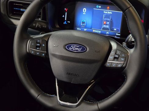 New 2025 Ford Maverick Lobo image 23