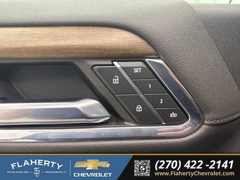 Used 2024 Chevrolet Silverado 1500 High Country w/ Technology Package image 18