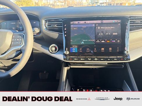 New 2026 Jeep Grand Wagoneer 4WD w/ Premium Group I image 24