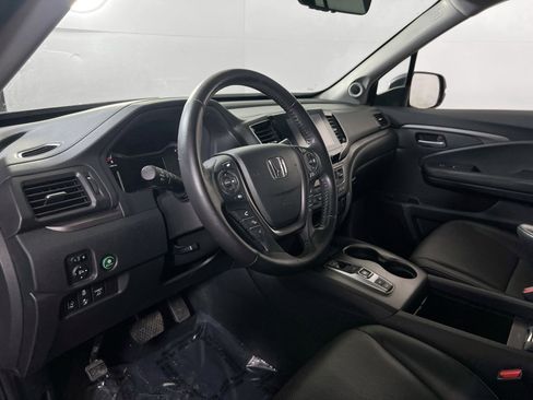 Used 2022 Honda Ridgeline RTL image 9