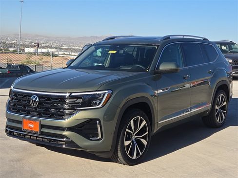 New 2025 Volkswagen Atlas SEL Premium R-Line image 5