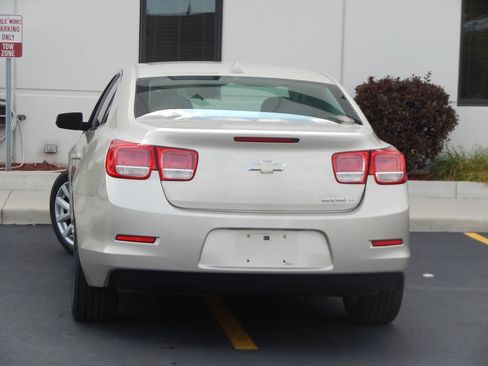 Used 2013 Chevrolet Malibu LT FWD image 15
