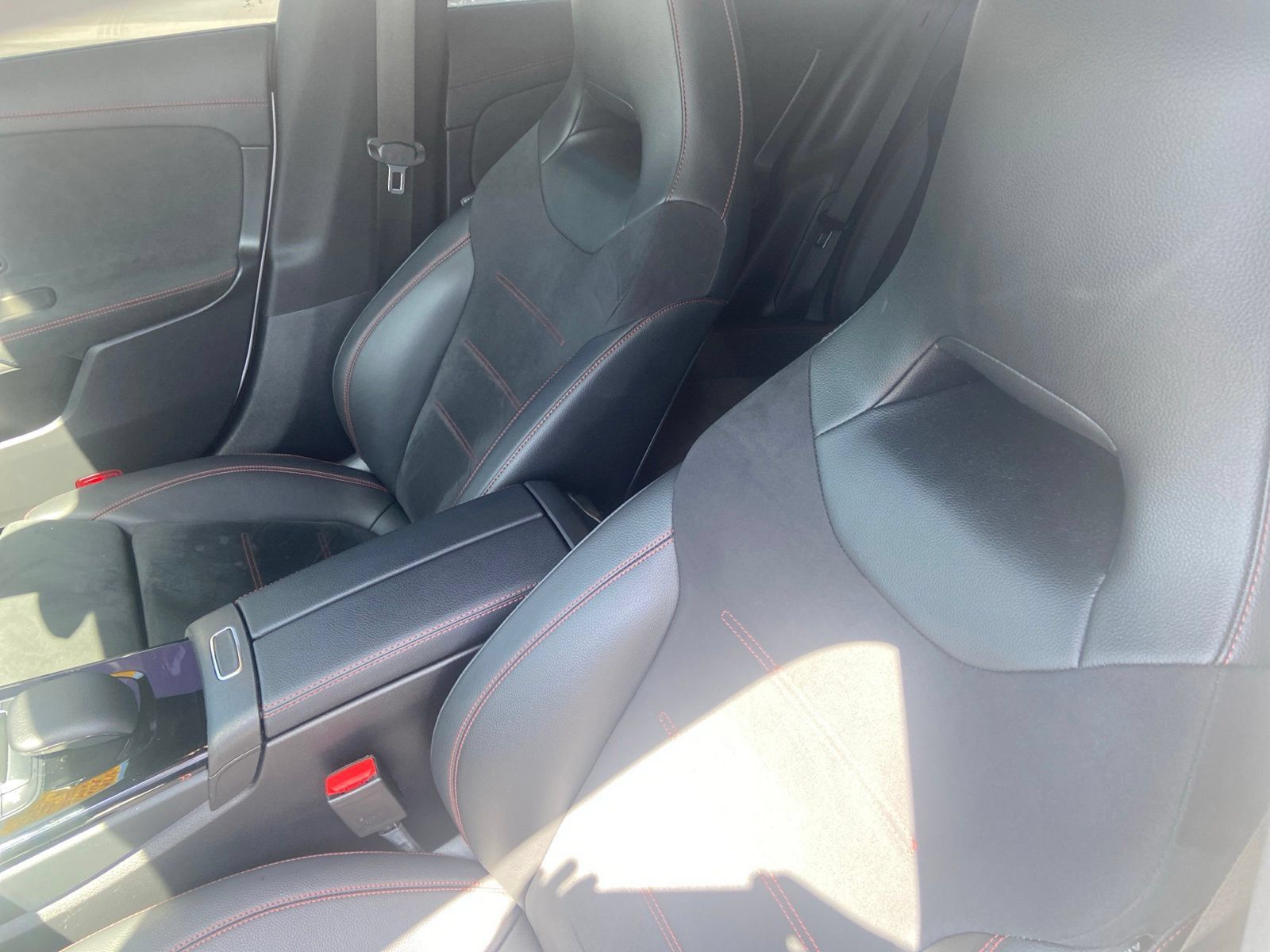 Used 2023 Mercedes-Benz CLA 250 image 10