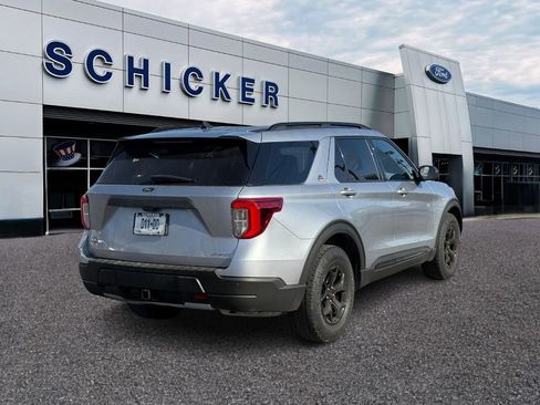 Used 2022 Ford Explorer Timberline image 2