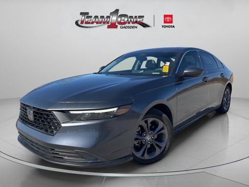 Used 2023 Honda Accord EX image 5