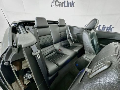 Used 2011 Ford Mustang GT Premium w/ Electronics Pkg RWD image 30
