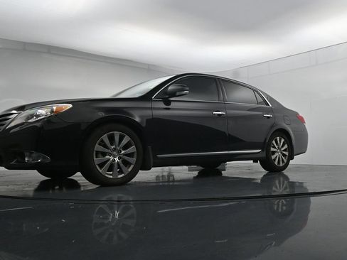 Used 2011 Toyota Avalon Limited FWD image 20