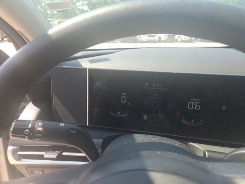 Used 2025 Hyundai Tucson SEL FWD image 33