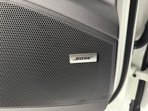 Certified 2025 Porsche Cayenne 3.0T image 27