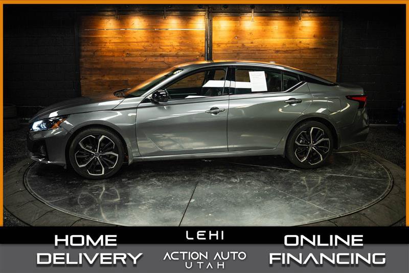 Used 2024 Nissan Altima 2.5 SR w/ SR Premium Package AWD/4WD image 1