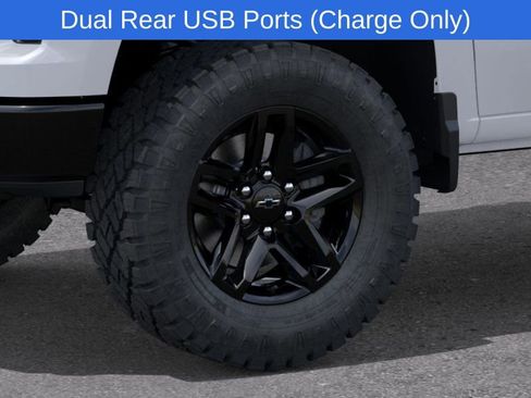 New 2025 Chevrolet Silverado 1500 Custom Trail Boss image 9