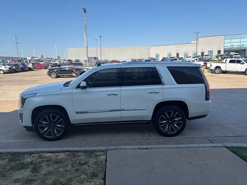 Used 2015 Cadillac Escalade Premium AWD/4WD image 6