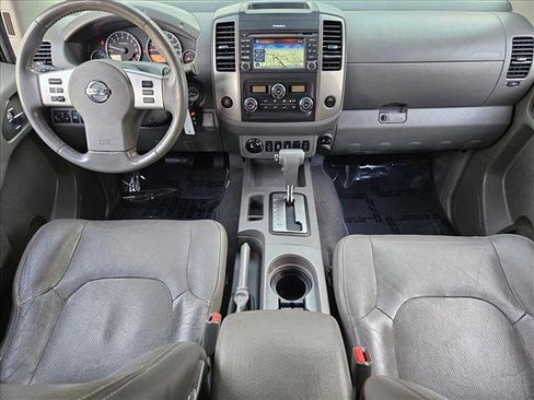 Used 2019 Nissan Frontier SL AWD/4WD image 16