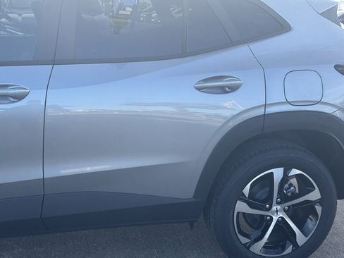 New 2026 Chevrolet Trax RS w/ Driver Confidence Package image 17