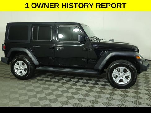 Used 2022 Jeep Wrangler Unlimited Sport AWD/4WD image 2