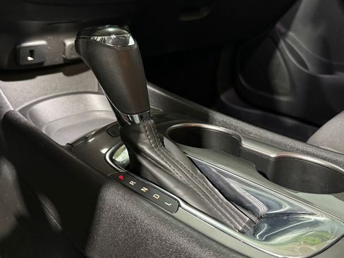 Used 2018 Chevrolet Malibu LS image 14