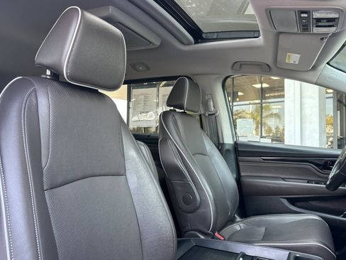 Used 2023 Honda Odyssey Elite image 20