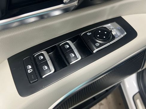 Used 2023 Kia Telluride SX Prestige image 13