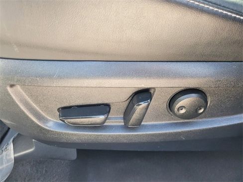 Used 2020 INFINITI QX50 Luxe image 4