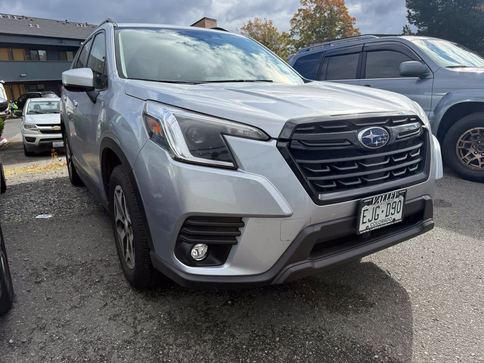 Used 2024 Subaru Forester Premium AWD/4WD image 4